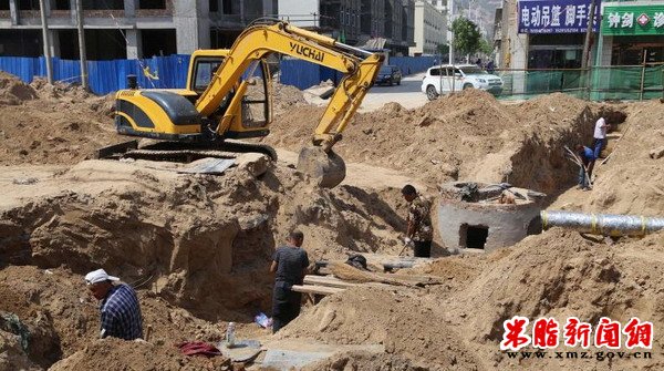 米脂8个重点工程开建