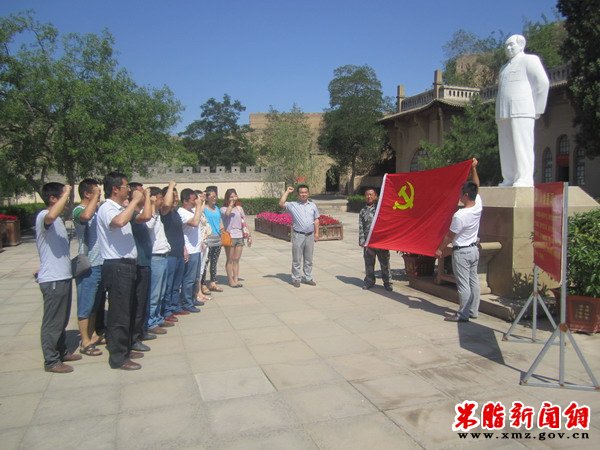 ���򣺸�����������ҹ����е���Ⱥ��·�߽���ʵ���